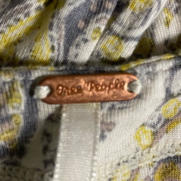 Free People top - Picture 6 of 8